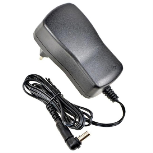 картинка Robiton TN2250S Блок питания BL1 2250mA 3 В, 4,5 В, 5 В, 6 В, 7,5 В, 9 В, 12 В  сменные разъемы от магазина Интерком-НН фото 2