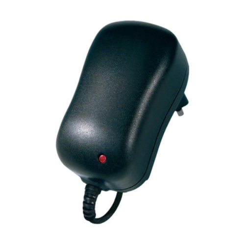 картинка Robiton EN1000S Блок питания 3 В, 4,5 В, 5 В, 6 В, 7,5 В, 9 В, 12 В 1000mA сменные разъемы от магазина Интерком-НН фото 2