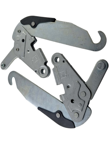 картинка Indesit C00636775 комплект петель (правая и левая) с подвижной осью вращения посудомоечной машины от магазина Интерком-НН