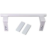 картинка Ручка двери 7430670-CH отжимная L=310мм с накладками (белая) для холодильника Liebherr от магазина Интерком-НН