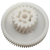 картинка Шестерня малая D=62/32, H=24/11, d=7мм 19 и 74 косых зубьев для мясорубки Vitek VT-1671 от магазина Интерком-НН